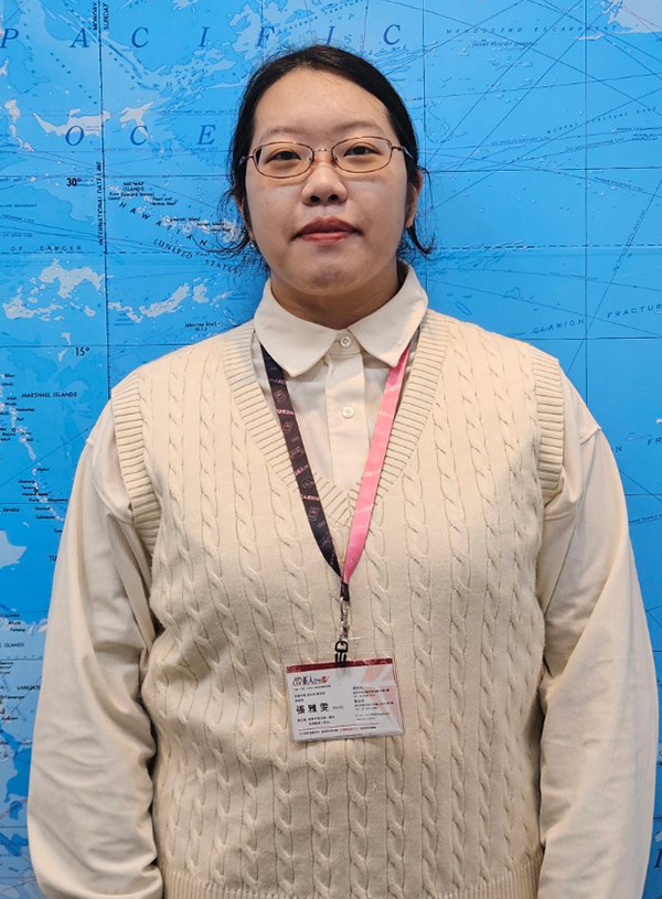 講師 張坤慈